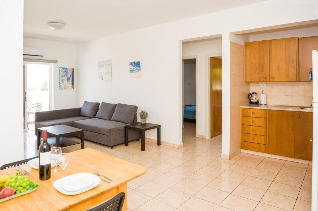 Mynapa Apartments Αγία Νάπα Εξωτερικό φωτογραφία