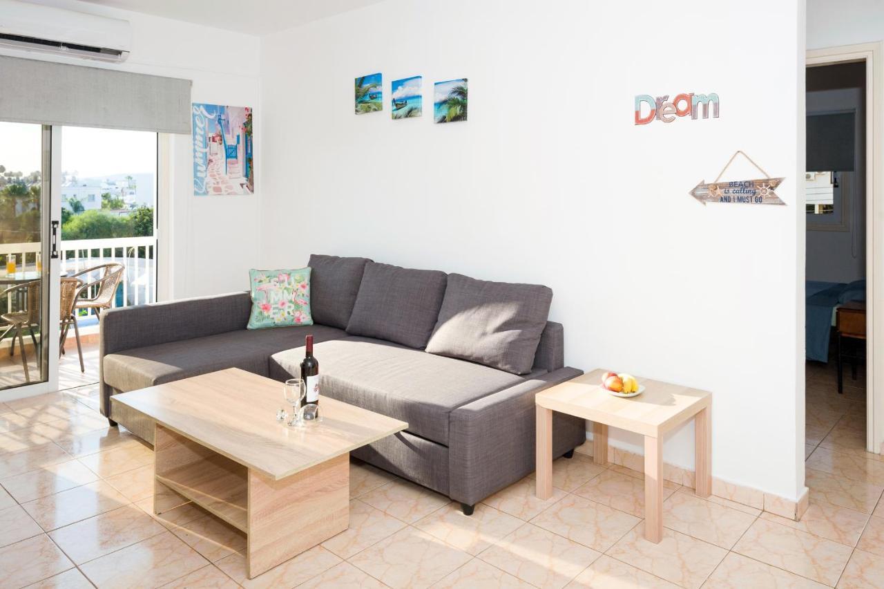 Mynapa Apartments Αγία Νάπα Εξωτερικό φωτογραφία